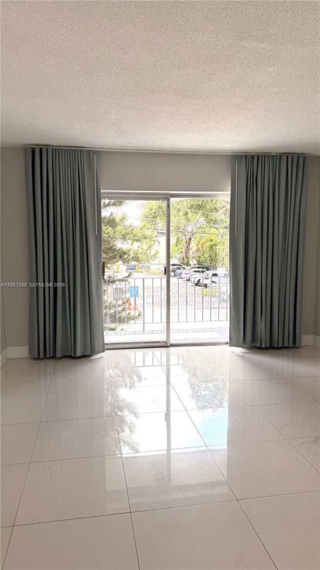 5100 W Flagler St, Unit 204, Miami, FL 33134 Photo