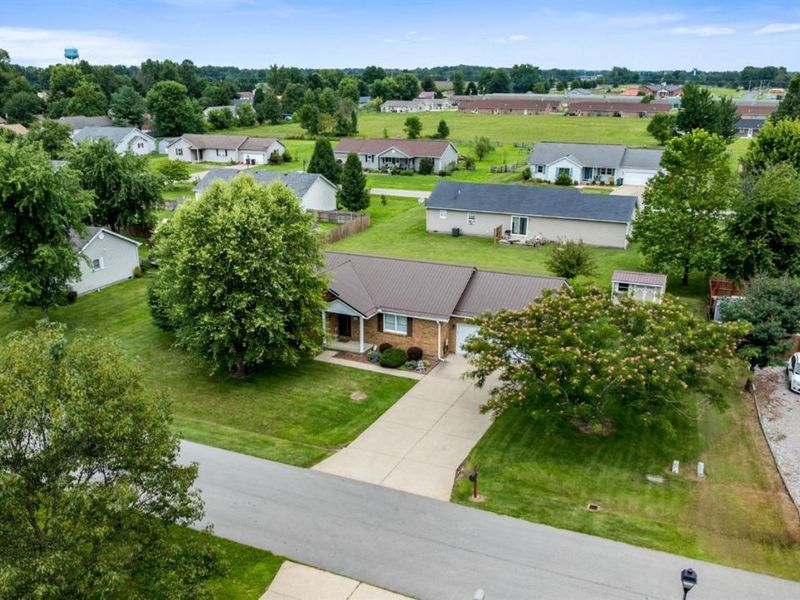 104 Maple Ridge, Mount Orab, OH 45154 Photo 2