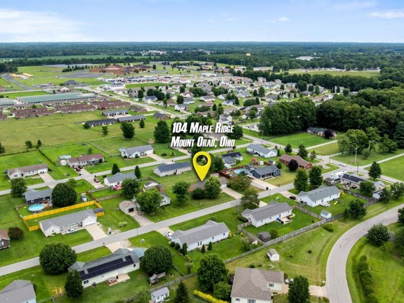 104 Maple Ridge, Mount Orab, OH 45154 Photo 3