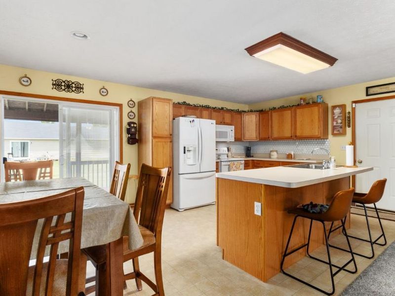 104 Maple Ridge, Mount Orab, OH 45154 Photo 8