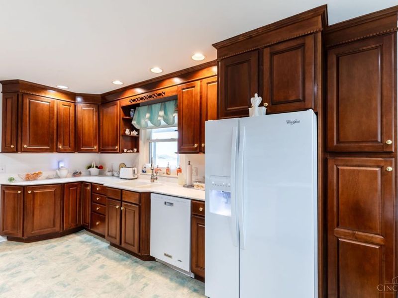 3120 Compton Road, Colerain Township, OH 45251 Photo 4