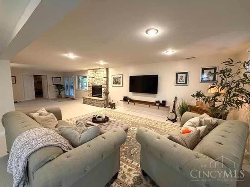 7425 Tepperwood Drive, West Chester, OH 45069 Photo 12