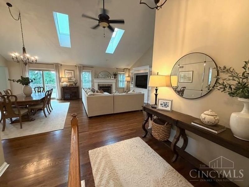 7425 Tepperwood Drive, West Chester, OH 45069 Photo 4