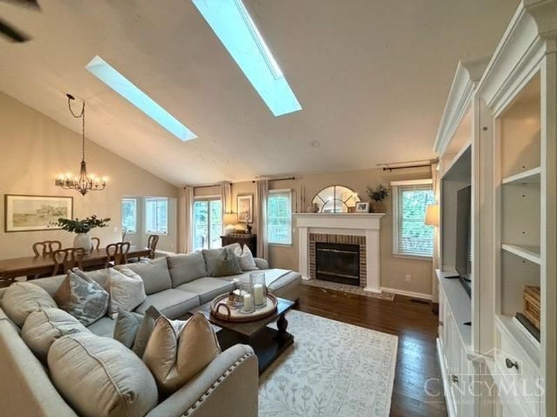 7425 Tepperwood Drive, West Chester, OH 45069 Photo 5