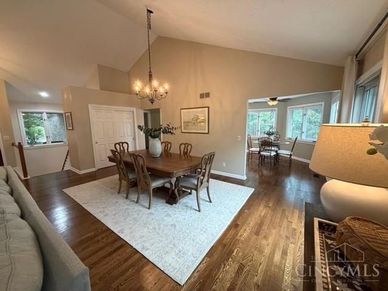 7425 Tepperwood Drive, West Chester, OH 45069 Photo 6