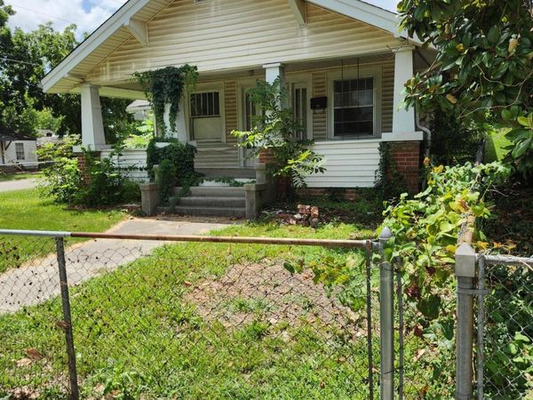 3 G Street NE, Miami, OK 74354