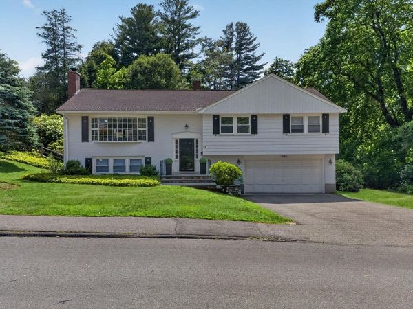 29 Brook Street, Wellesley, MA 02482