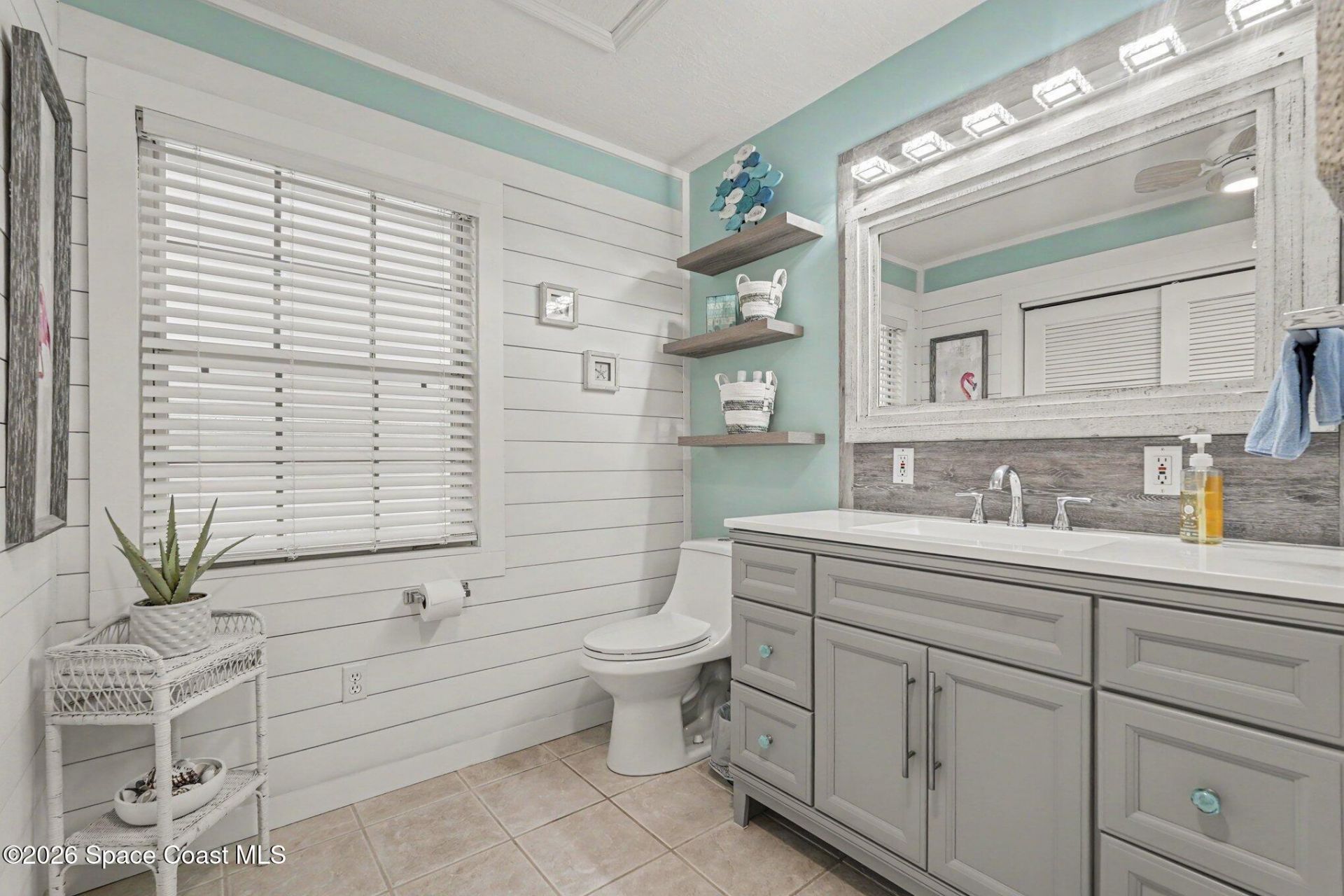 565 Old Oak Street , Melbourne, FL 32935 Photo