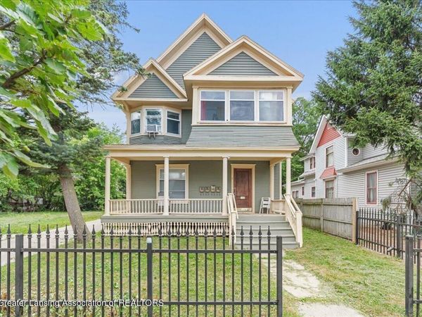 724 N Walnut Street, Lansing, MI 48906