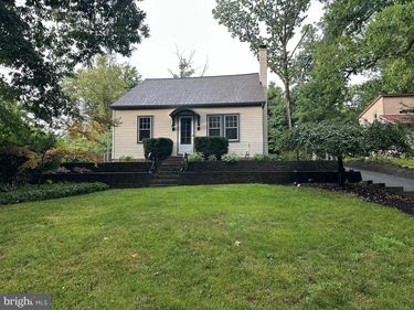 567 TURNPIKE ROAD, ELIZABETHTOWN, PA 17022