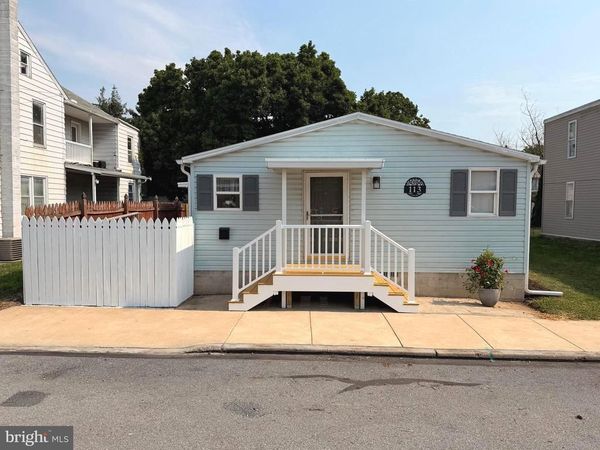 113 BROWN STREET, MIDDLETOWN, PA 17057