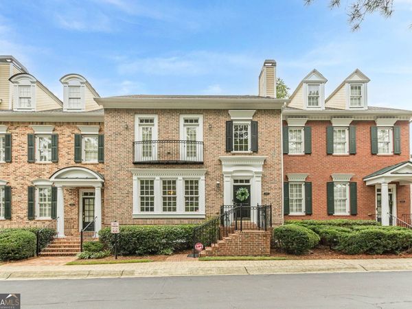 4678 Ivygate Circle SE, Unit 8E, Atlanta, GA 30339