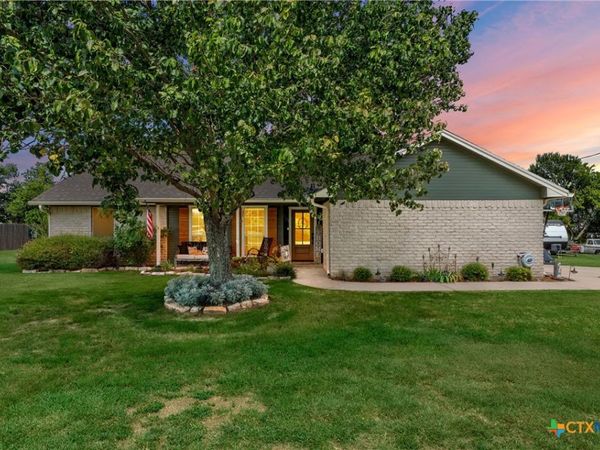 101 Brown Drive , Eddy, TX 76524