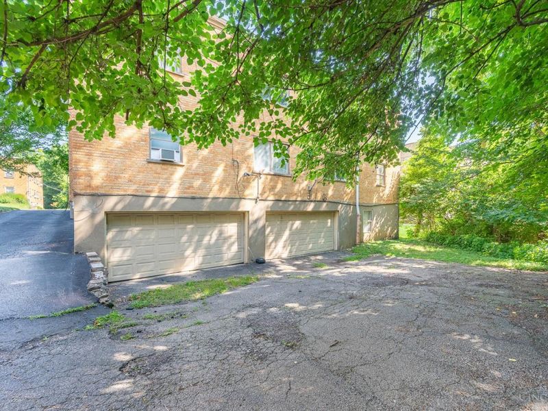 6428 Montgomery Road, Cincinnati, OH 45213 Photo 17