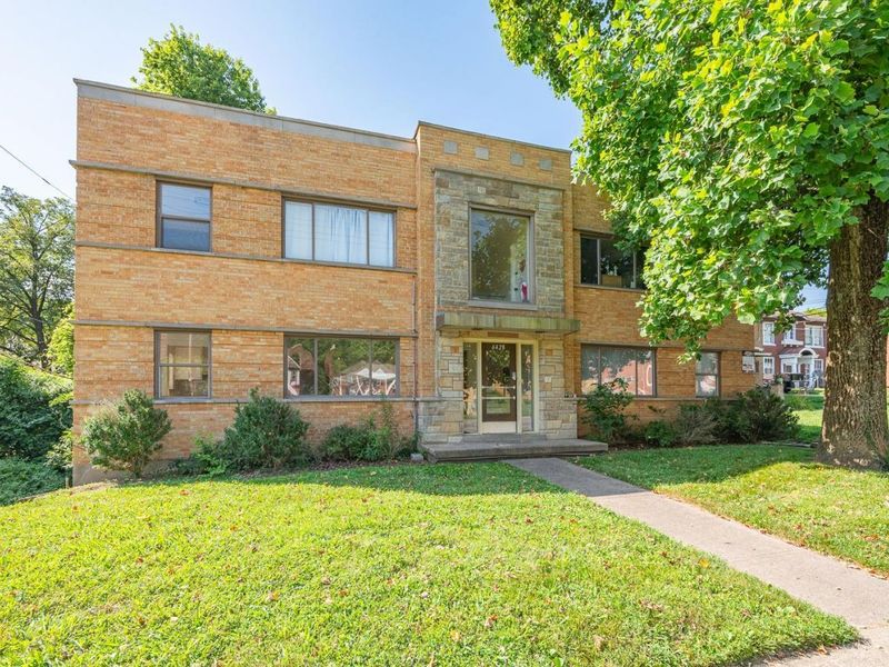 6428 Montgomery Road, Cincinnati, OH 45213 Photo 2