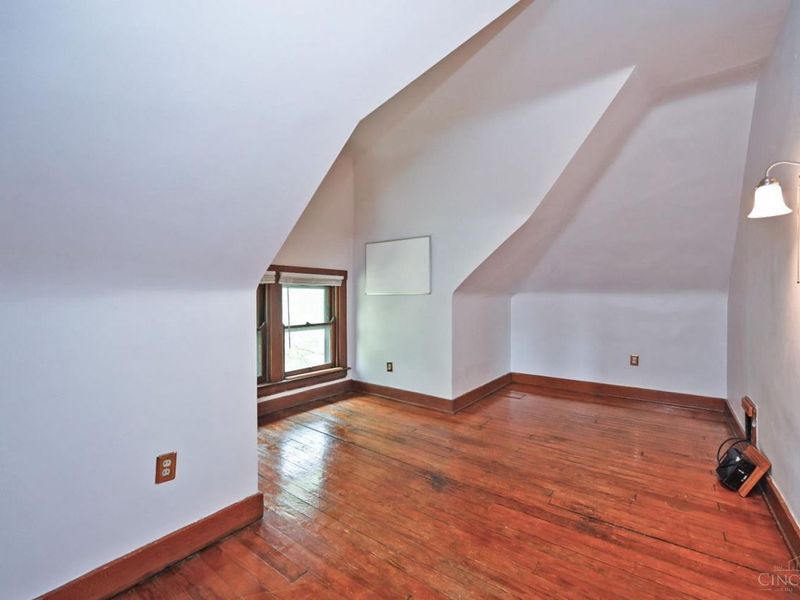 2331 Fairview Avenue, Cincinnati, OH 45219 Photo 32