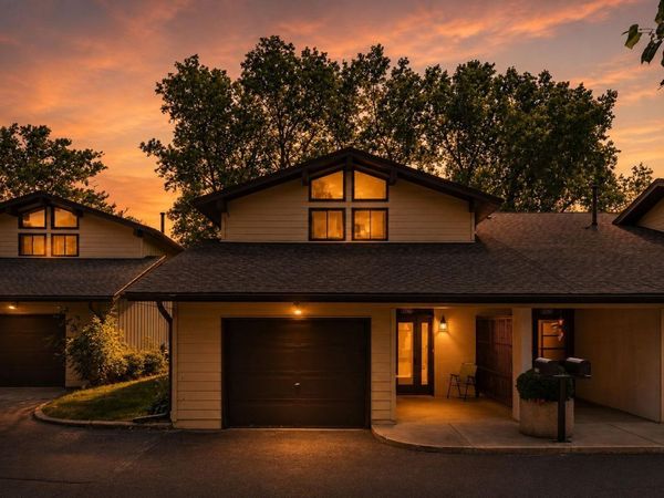 1762 Mcknight Road N, Unit 17, Maplewood, MN 55109