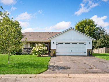 9193 Fallon Drive NE, Monticello, MN 55362