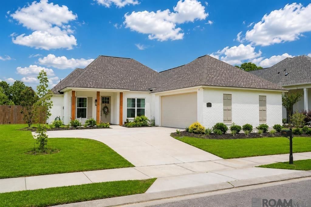 17905 Delaney Dr Greenwell Springs, LA 