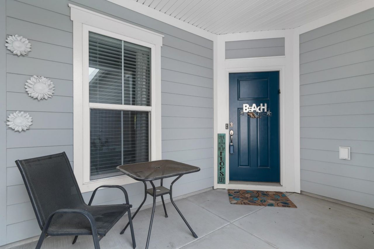 6041 Campanella St. Photo 32