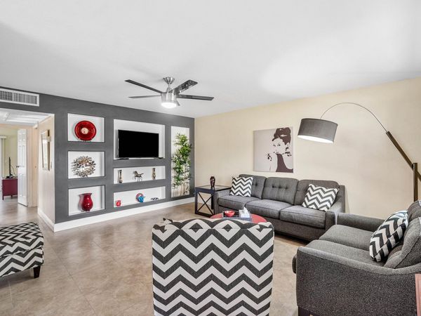 737 FLANDERS P Drive, Delray Beach, FL 33484