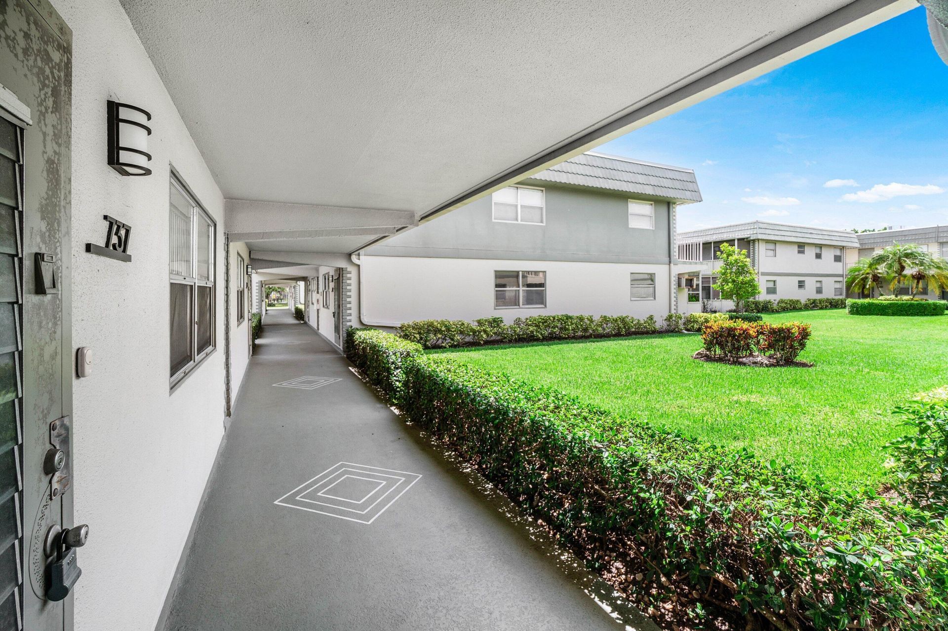737 Flanders P Drive, Delray Beach, FL 33484 Photo