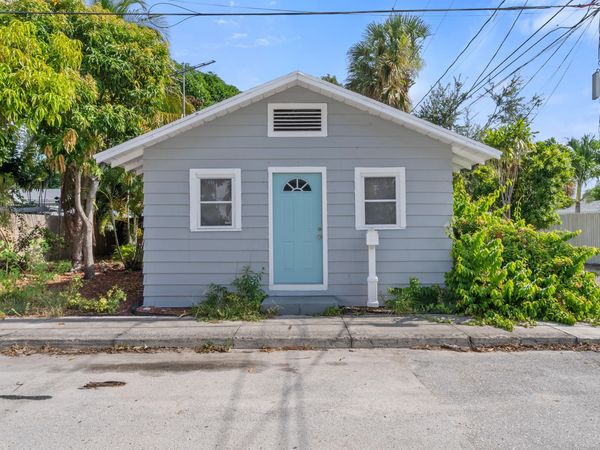 612 3rd Avenue S, Lake Worth Beach, FL 33460
