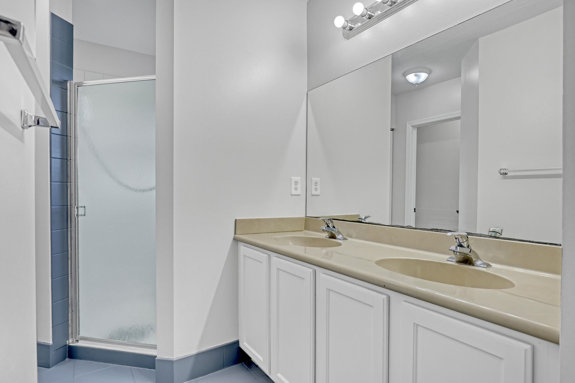 3070 Waddell Avenue, West Palm Beach, FL 33411 Photo
