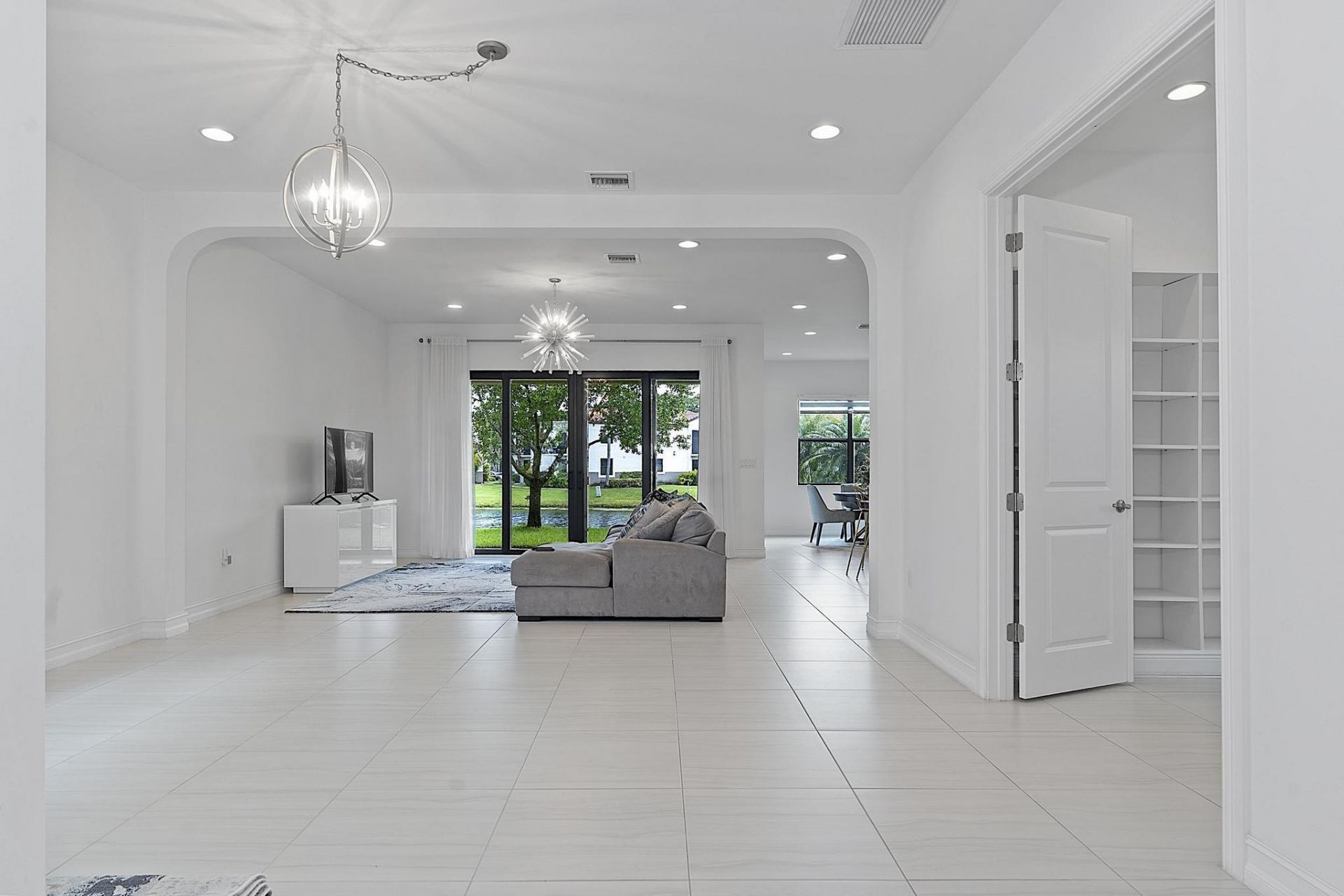 11824 SW 13th Court, Pembroke Pines, FL 33025 Photo