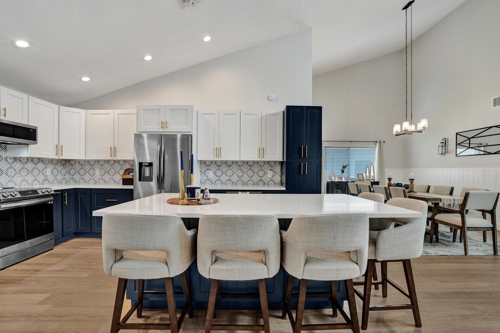 1711 W Oak Knoll Circle, Davie, FL 33324 Photo