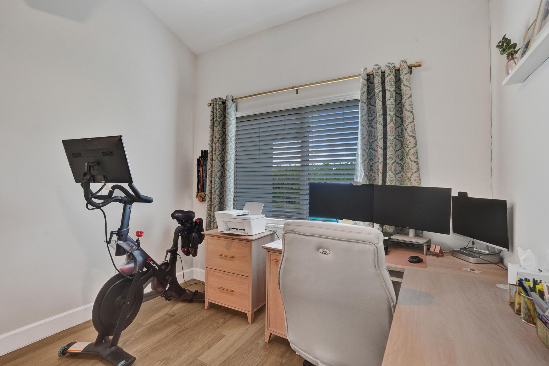 1711 W Oak Knoll Circle, Davie, FL 33324 Photo