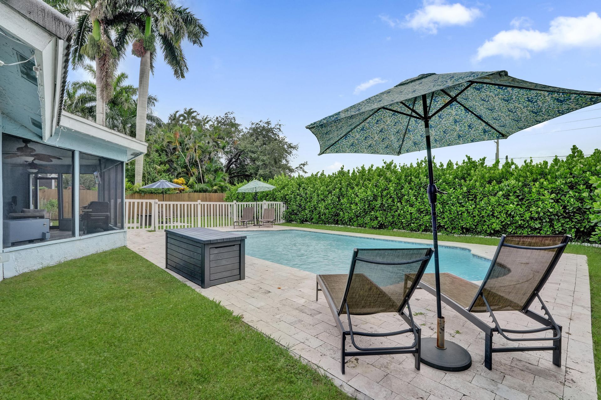 1711 W Oak Knoll Circle, Davie, FL 33324 Photo