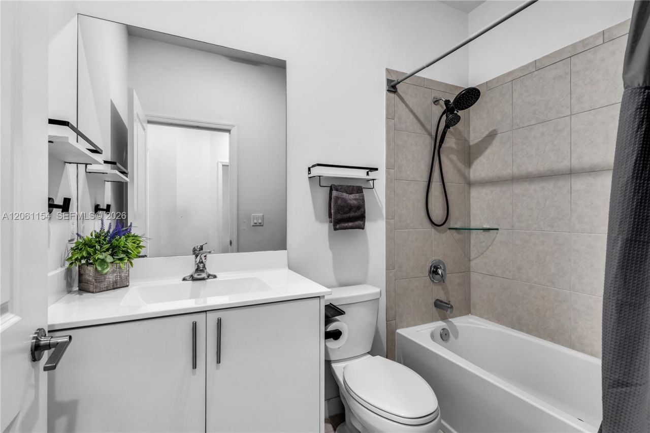 278 SW 159th Pl, Pembroke Pines, FL 33027 Photo