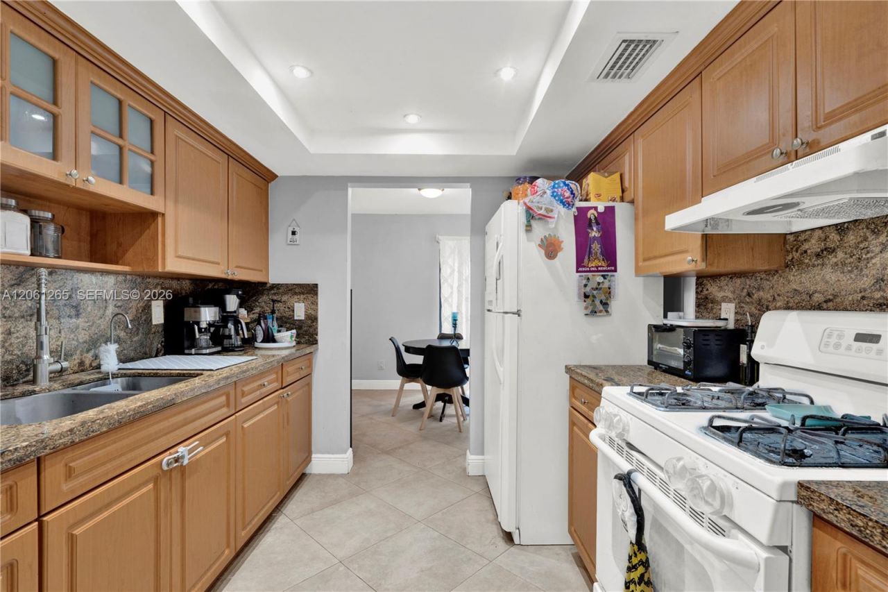 11490 SW 109th Rd , Unit 30F, Miami, FL 33176 Photo