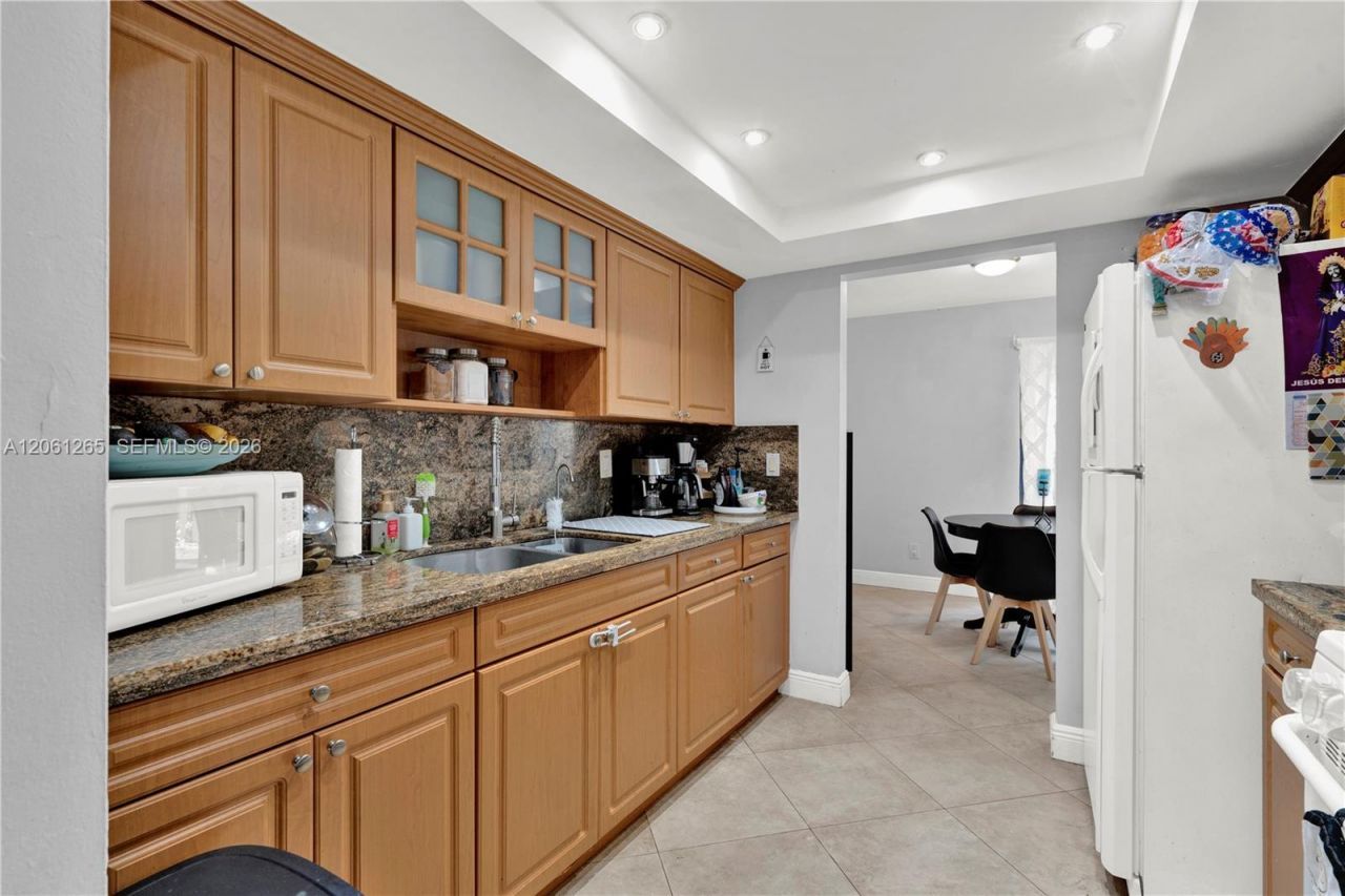 11490 SW 109th Rd , Unit 30F, Miami, FL 33176 Photo