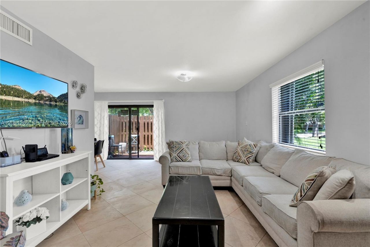 11490 SW 109th Rd , Unit 30F, Miami, FL 33176 Photo