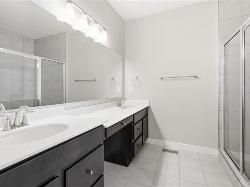 7241 Otley Drive, West Chester, OH 45069 Photo 38