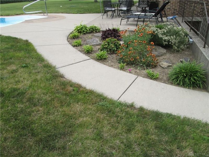 7170 Salem Road, Lewisburg, OH 45338 Photo 7