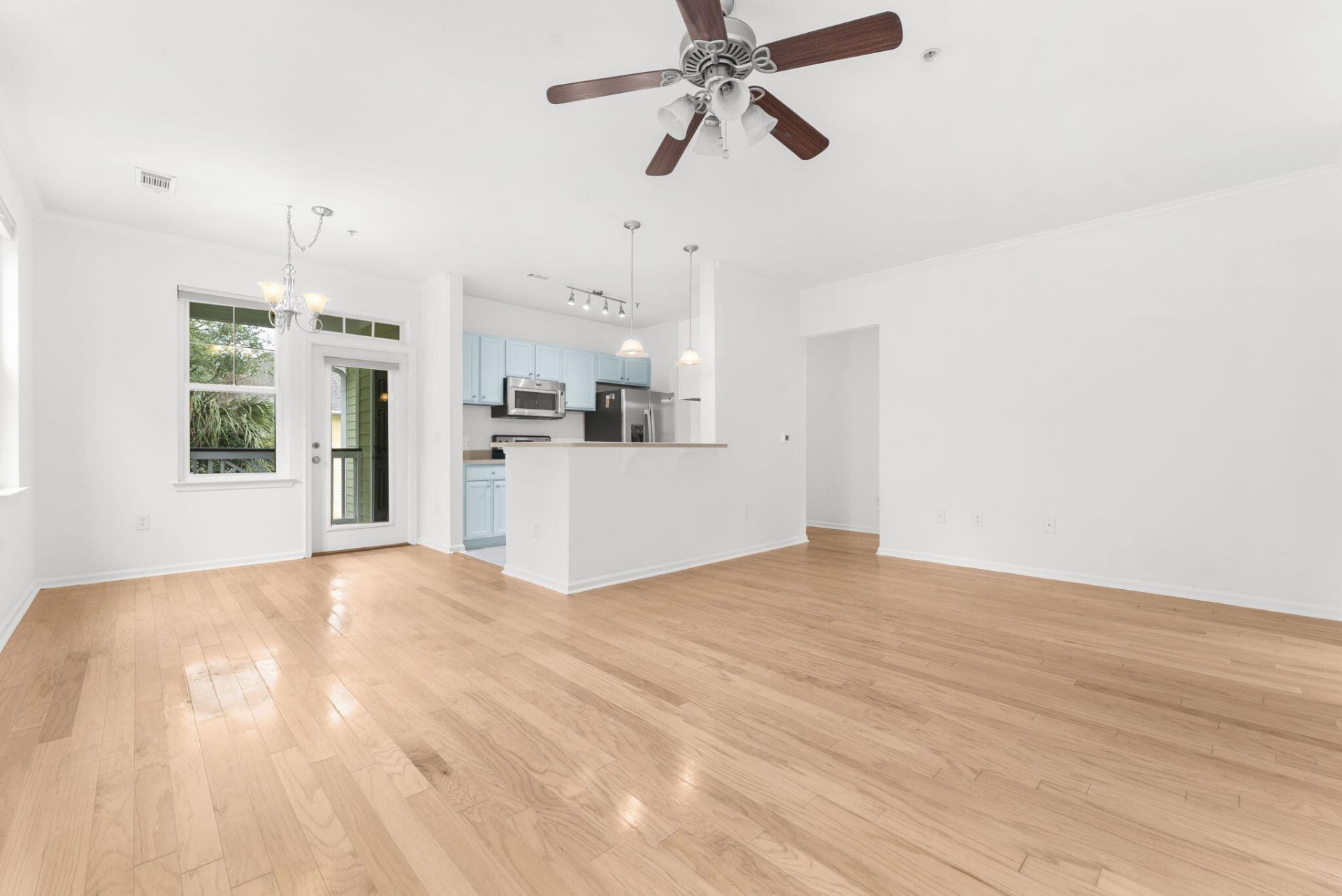 1225 Blakeway Street Photo 9