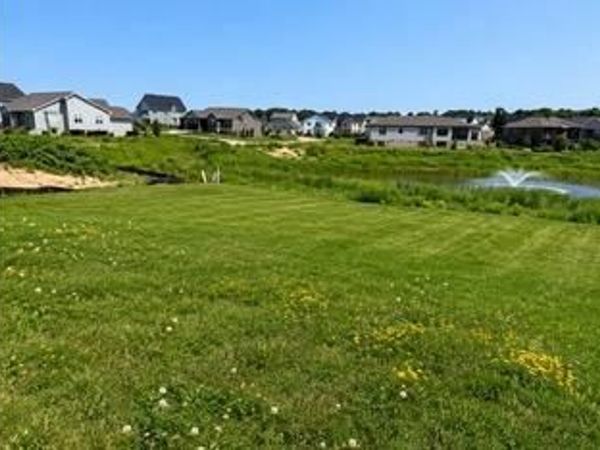 4954 Prairie Kettle Court, Waunakee, WI 53597