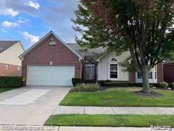 4162 Gardenia Drive, Sterling Heights, MI 48314