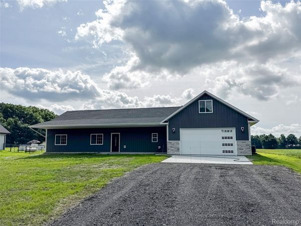 12425 Old Miller Road, Gaines Township, Mi 48449