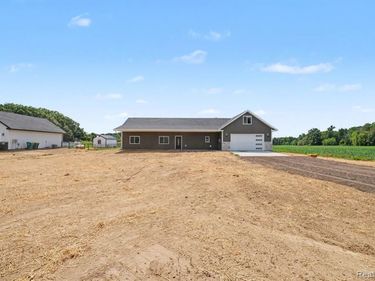 12425 Old Miller Road, Gaines Township, Mi 48449
