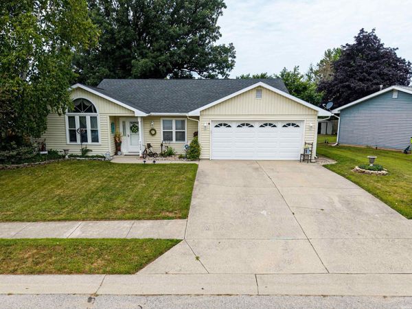 2008 STONEY HURST Bend, Huntington, IN 46750