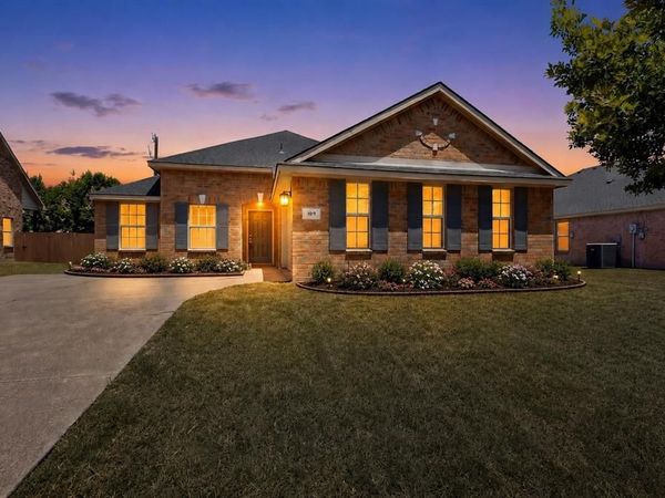 109 Harvest Hill Lane, Red Oak, TX 75154