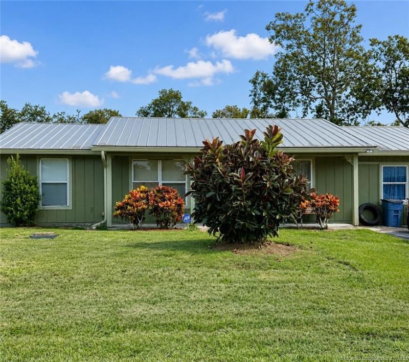 1374 SW Thelma Street, Palm City, FL 34990 Photo