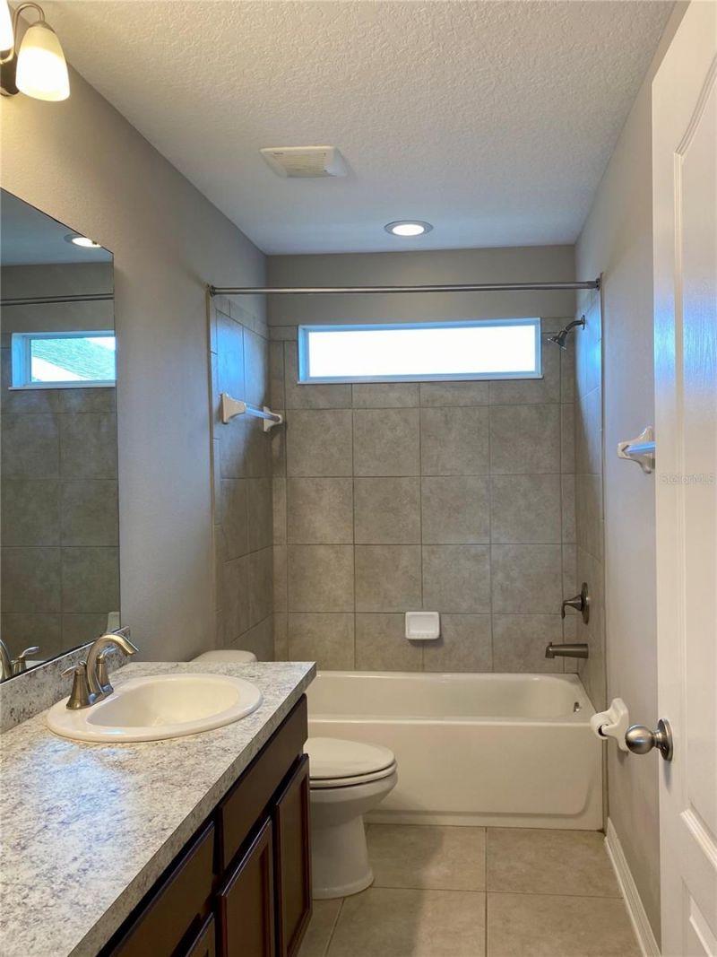 987 Fountain Coin Loop , Orlando, FL 32828 Photo