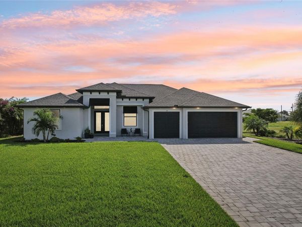 35 MEDALIST COURT , ROTONDA WEST, FL 33947