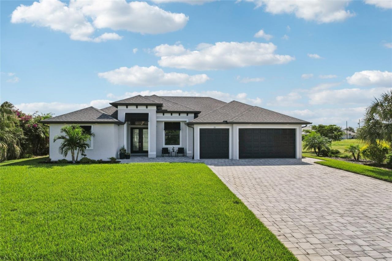 35 Medalist Court, Rotonda West, FL 33947 Photo