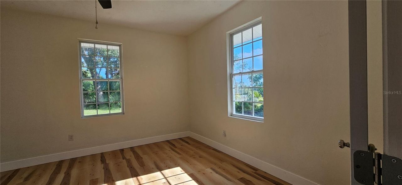 709 S Highland Street , Mount Dora, FL 32757 Photo